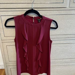 Ann Taylor Petite mint condition top!